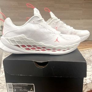 Jordan zoom trunner ultimate